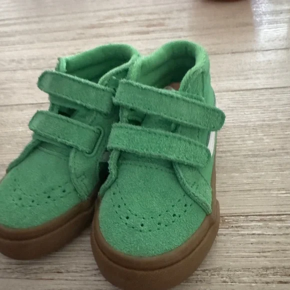 Vans Green and Brown Kids High-Top Sneakers - Picture 2 of 8